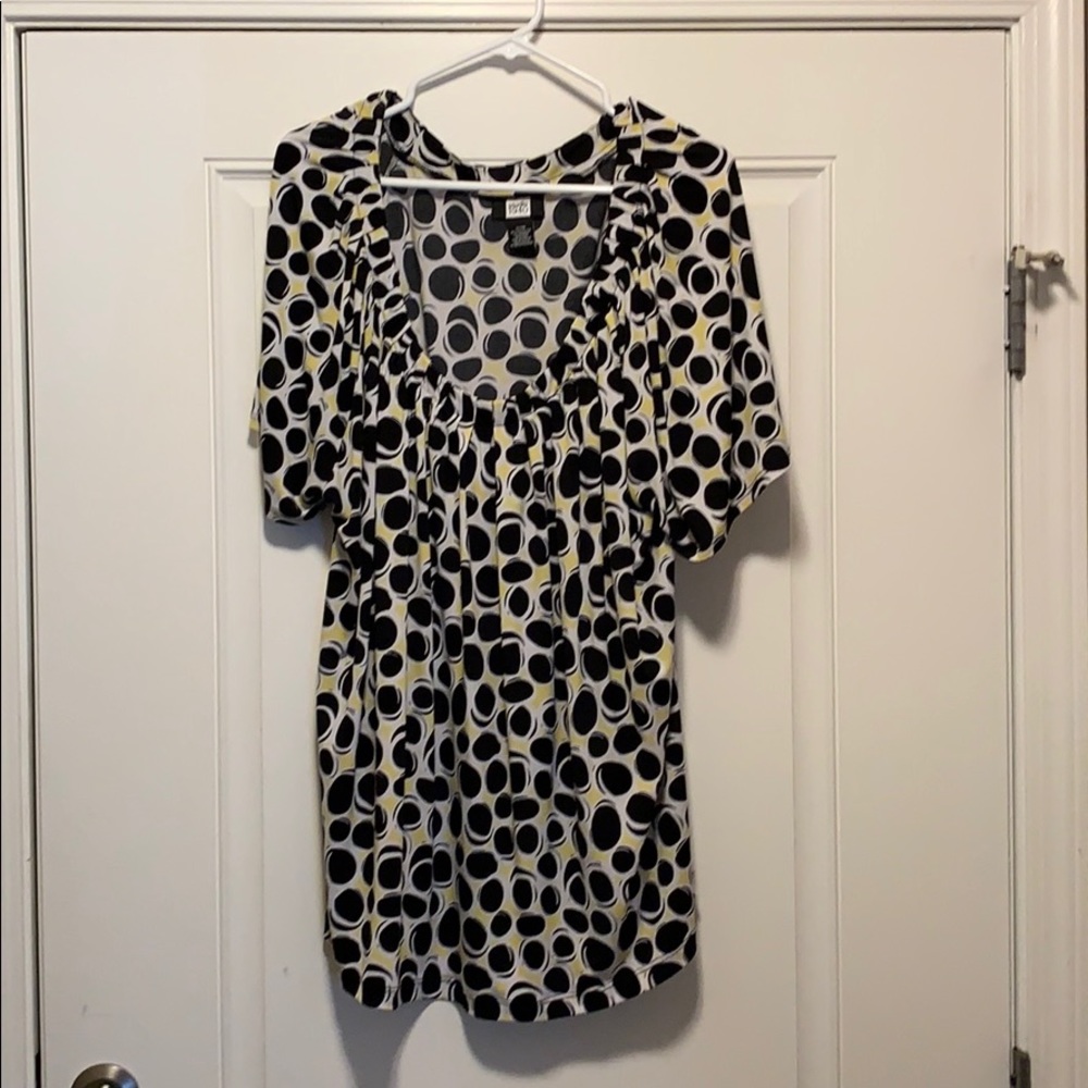 Plus size women’s shirt